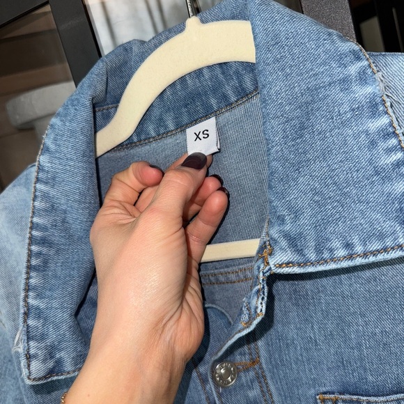 Paige denim romper long sleeve button down collar western shorts light wash - Picture 6 of 7